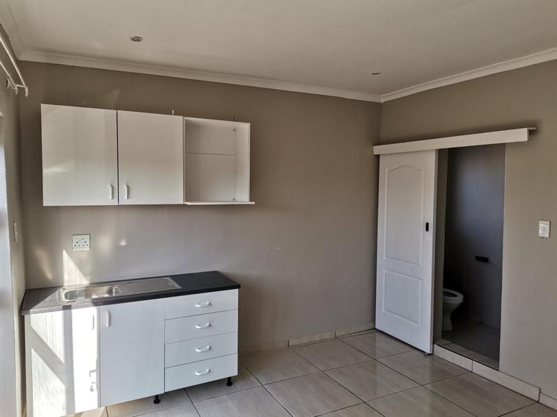 To Let 1 Bedroom Property for Rent in Forest Glade Western Cape